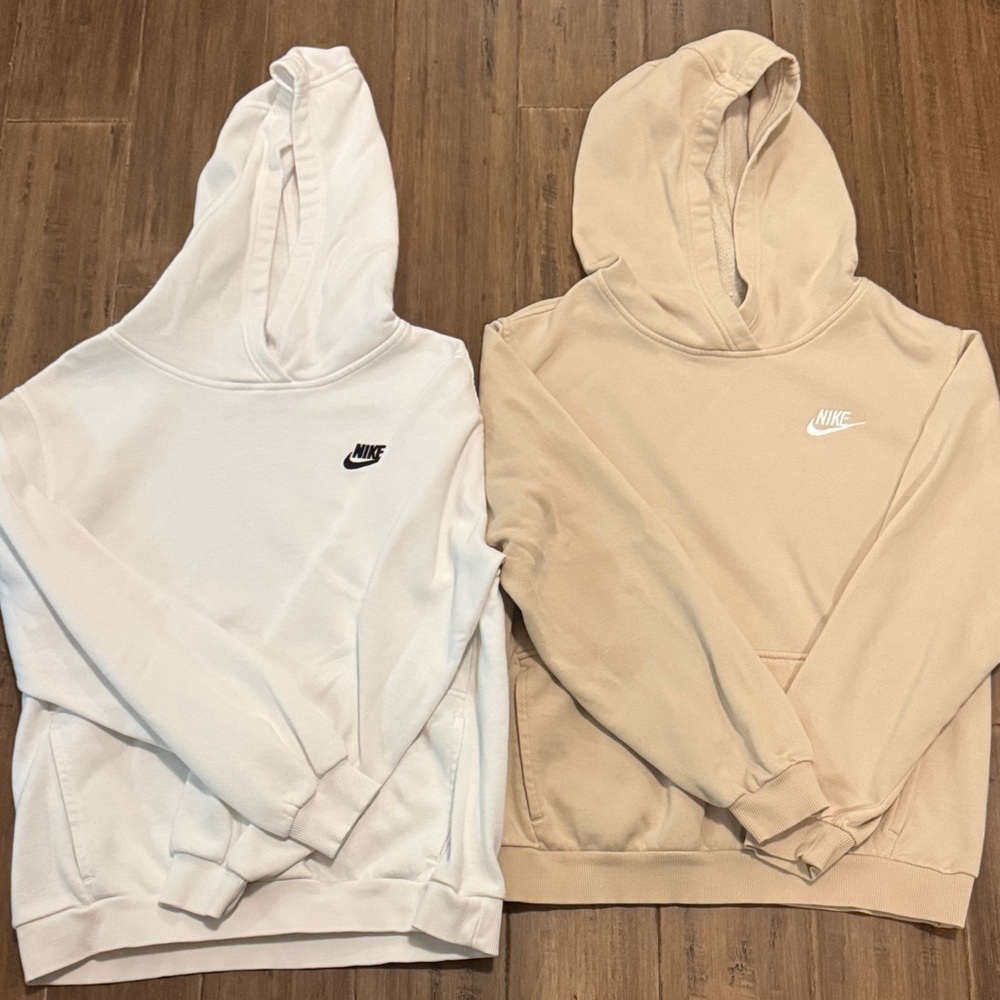 Nike Youth White and Beige sportswear Club Fleece Hoodie